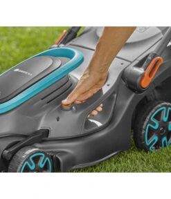 GARDENA Akku-Rasenmäher PowerMax 37/36V P4A Ready-To-Use Set -Garten im Freien 6677793 WE DE 002 GardenaPowermax