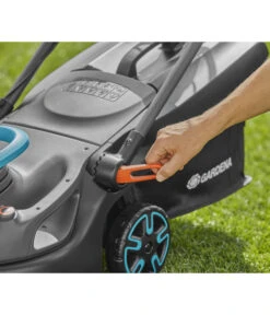 GARDENA Akku-Rasenmäher PowerMax 37/36V P4A Ready-To-Use Set -Garten im Freien 6677793 WE DE 004 GardenaPowermax