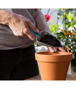 GARDENA Balkon Box City Gardening -Garten im Freien 6749071 WE MO 003 GARDENABalkonBoxCityGardening 1